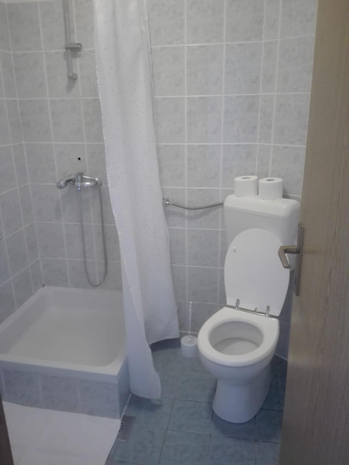 Apartament Adio Mare~Soba~ Pomena Zewnętrze zdjęcie